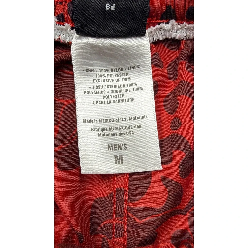 Patagonia Baggies Shorts Mens M Red Black Floral Paisley 5